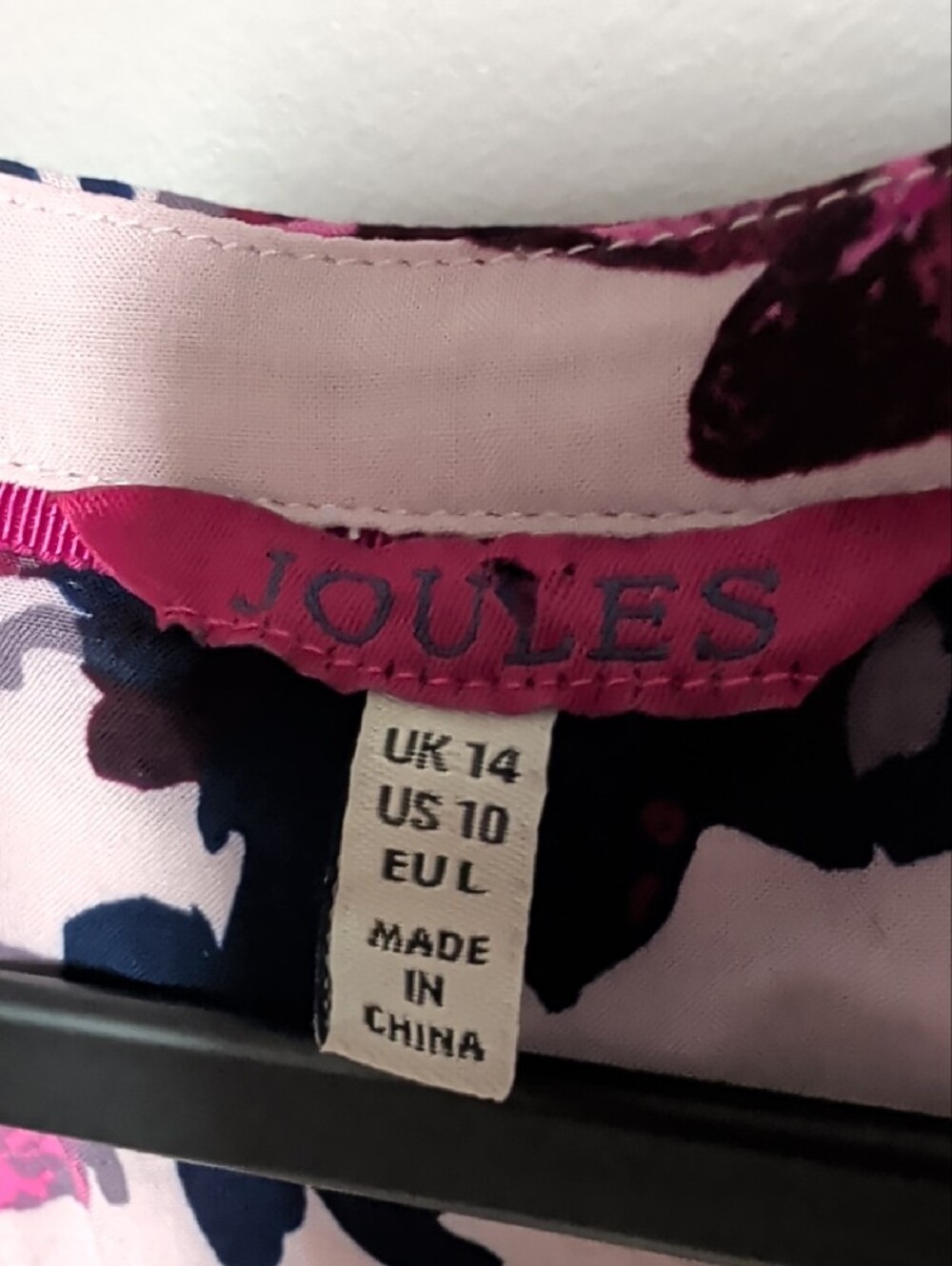 Joules Light Pink Floral V-Neck Tunic Blouse - Picture 2 of 10